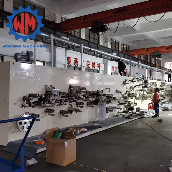 Neue vollservofrische Saugeinlagenmaschine